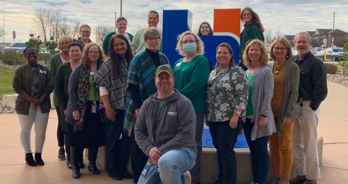 Hawkeye Community College Faculty and Staff Members Wear Green to Support Veterans